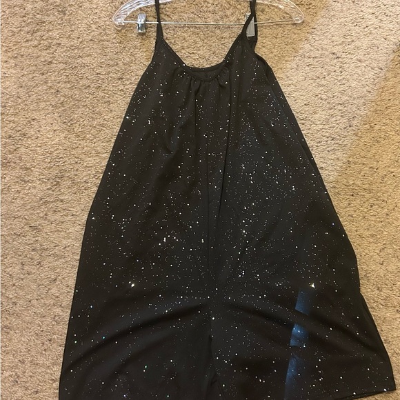 Black romper XL - Picture 2 of 2